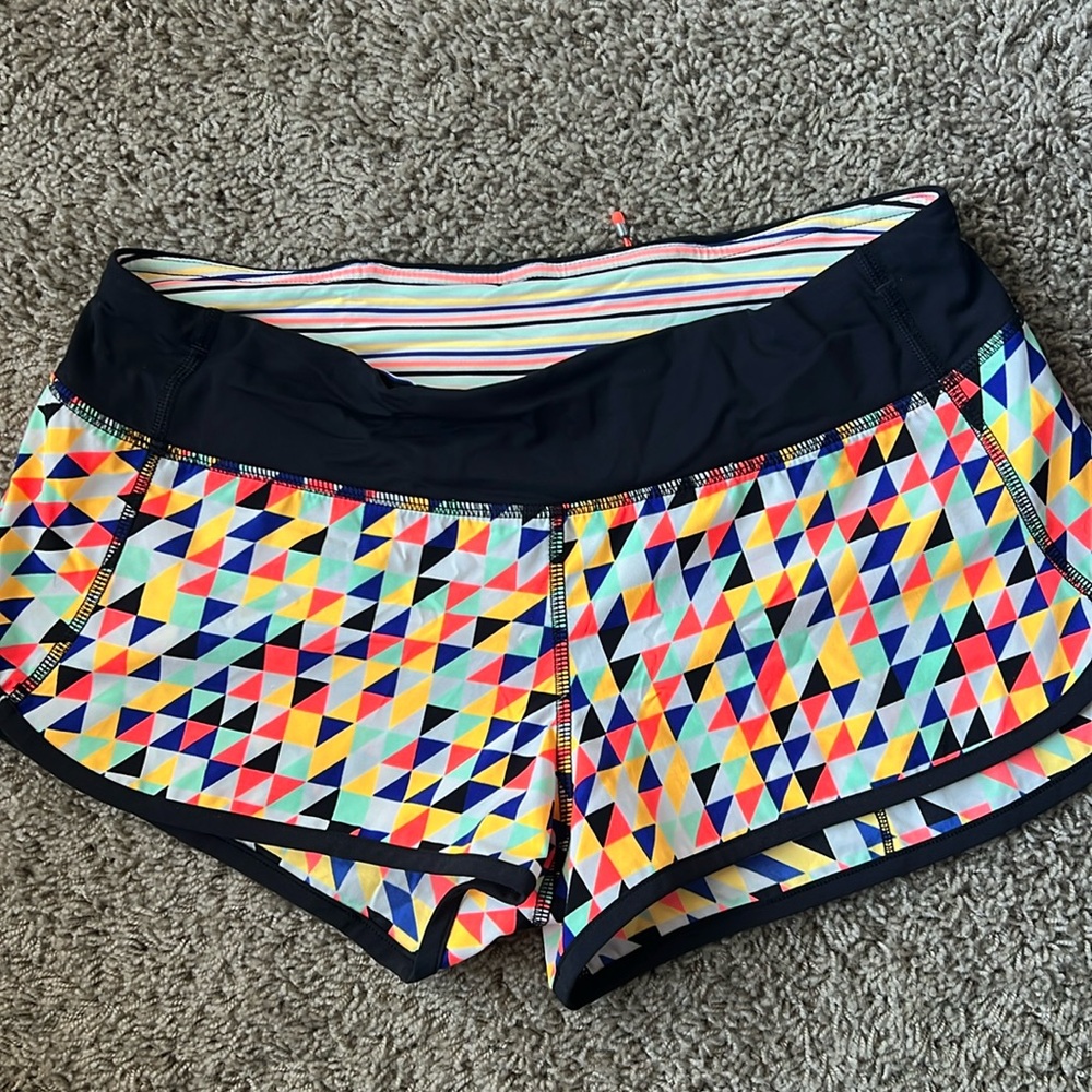 Lululemon Seawheeze Speeds